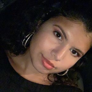 Meet your Posher, Mckenzie